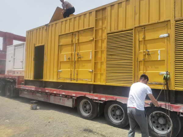 额敏发电机出租100KW发电机需要什么规格的电缆线？